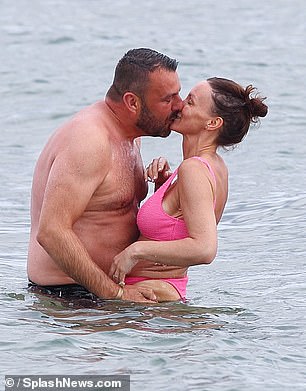 They seemed more in love than ever when Dan picked up Chanelle at sea and they shared a passionate kiss.