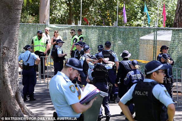 Police were seen en masse on the perimeter of the festival, keeping an eye on Sydneysiders.