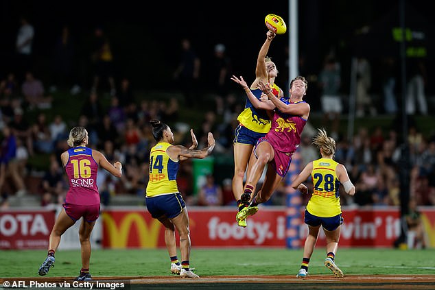 It was the Crows' third straight preliminary final loss.