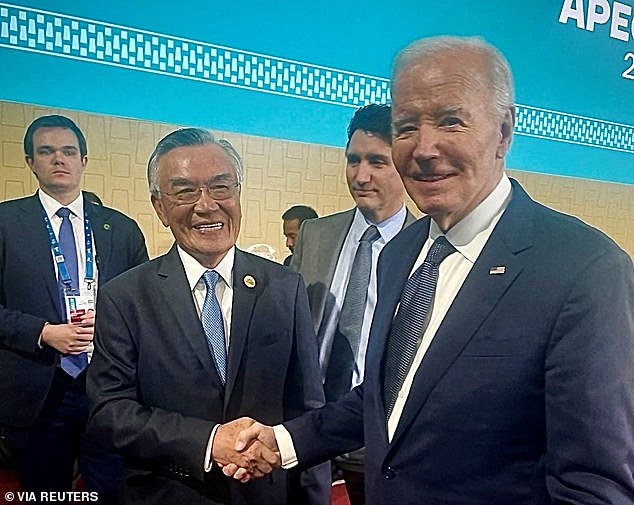 The Taiwanese on Friday hosted a brief meeting between Taiwan's APEC representative, former Vice Prime Minister Lin Hsin-i (left) and President Joe Biden (right), ahead of Biden's meeting with Chinese President Xi Jinping.