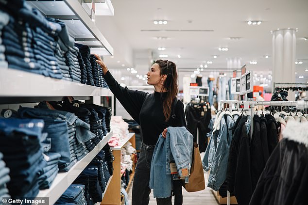 While light blue wash jeans and a T-shirt have long been an effortless outdoor staple, many questioned it as an evening look and said people should opt for a darker wash (stock image)