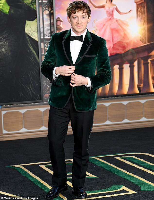 Ethan, who plays the lovelorn Boq, who pines unrequitedly for Glinda, combined his girlfriend's sophisticated look with a green velvet jacket, white shirt and bow tie.