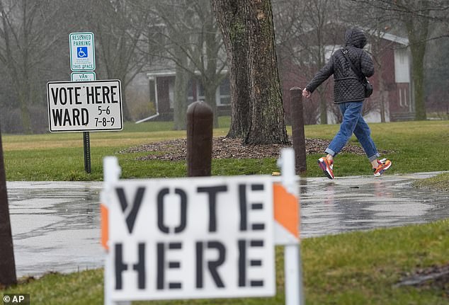 Rain can cause a bad mood. When undecided voters go to the polls feeling pessimistic, they may be more inclined to vote for a candidate whose campaign is based on pessimism.