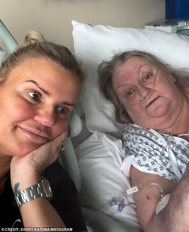 Kerry Katona admits her seriously unwell mother Sue isnt coping