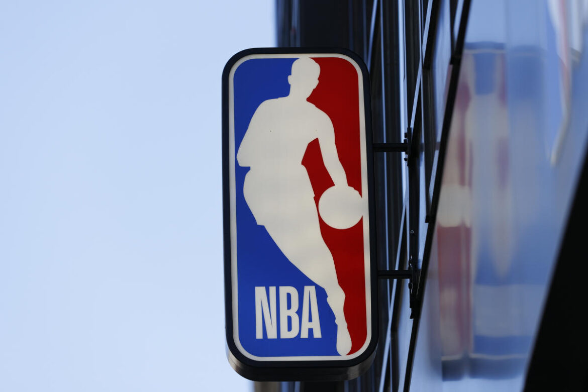 NBA AllStar Game To Adopt Pickupstyle Format For 4team Tournament