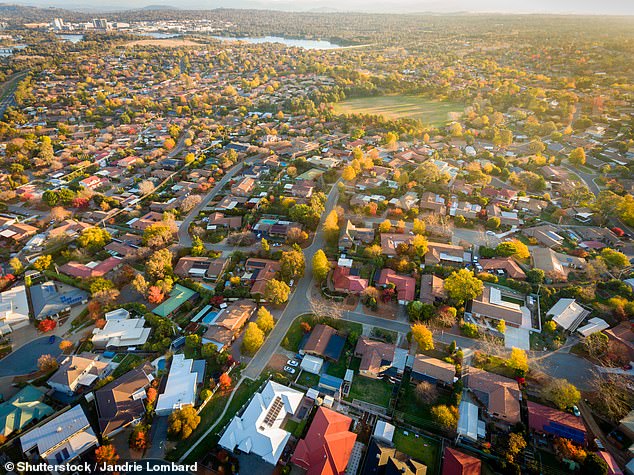 The owner said he simply could not afford the additional expense during the cost of living crisis and rated the real estate agency as 