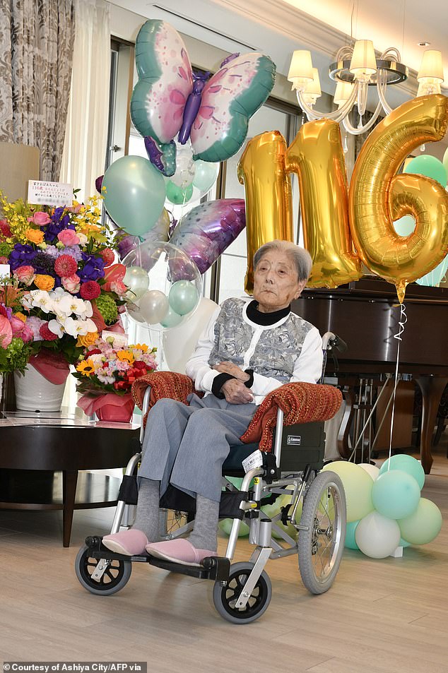 The oldest living person in the world is now the Japanese Tomiko Itooka, who was born on May 23, 1908 and is 116 years old.