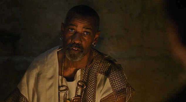 Meanwhile, Denzel, who plays arms dealer and potential villain Macrinus, was hailed as a 'scene stealer' for his impressive portrayal