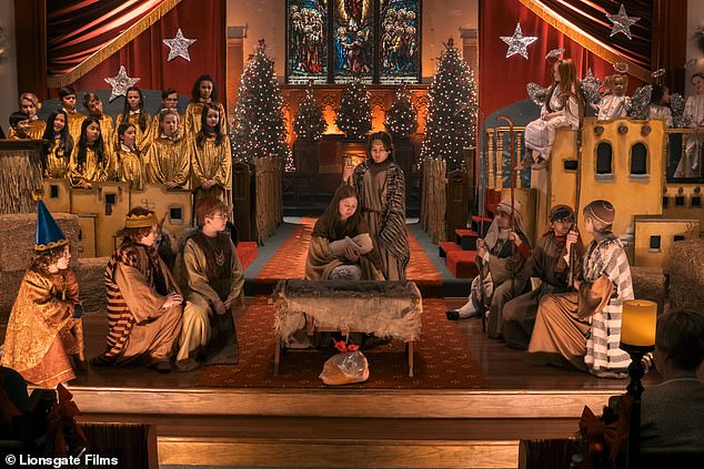 The Best Christmas Pageant Ever, an adaptation of the classic children's book earned a respectable $4.88 million during the five-day period.