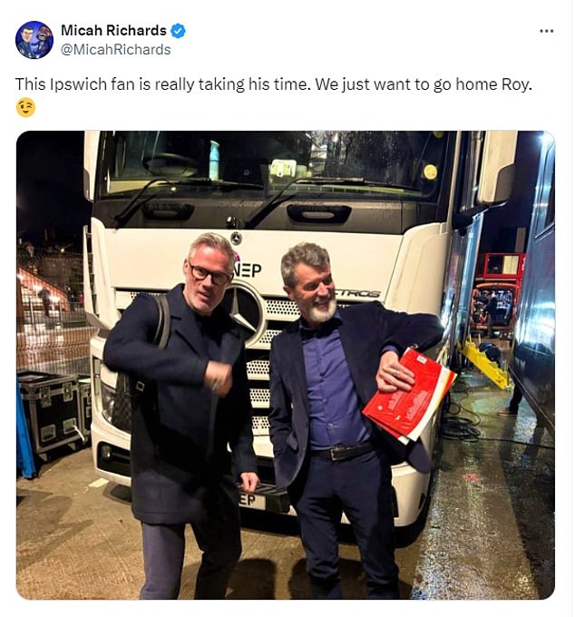 Richards then shared a photo of Keane and Jamie Carragher waiting in a car park.