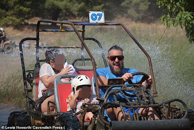 Pictured: Howarth appears to enjoy driving a beach buggy during his getaway to Türkiye.