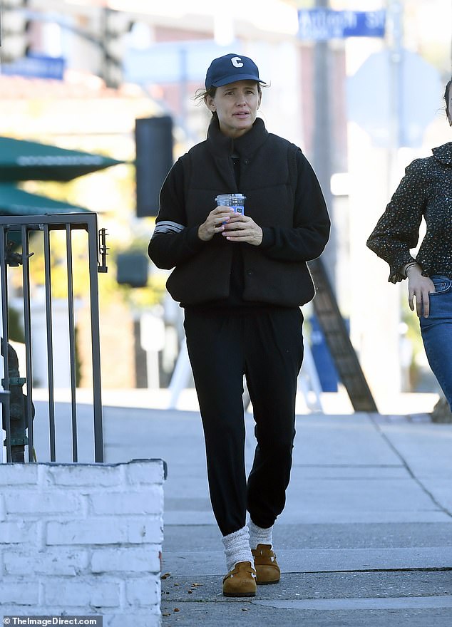 Meanwhile, Garner was spotted grabbing coffee with a friend in Los Angeles on Sunday.