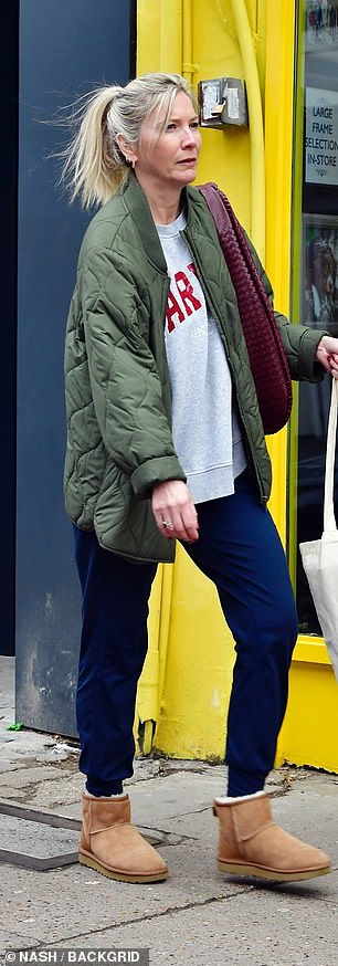 The actress wore a green quilted jacket that she paired with a casual gray sweater and navy blue joggers.