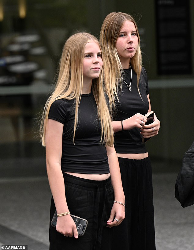 Mrs Lovell, her husband and their two daughters, Kassie and Scarlett, then aged 14 and 15 (pictured), celebrated Christmas Day 2022 with a special meal on the local beach.