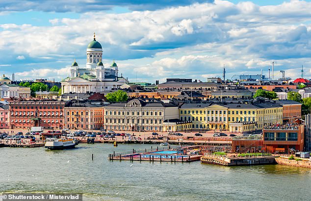 Finland comes second to last on the list, with one in five expats dissatisfied with their financial situation. Helsinki appears in the photo.