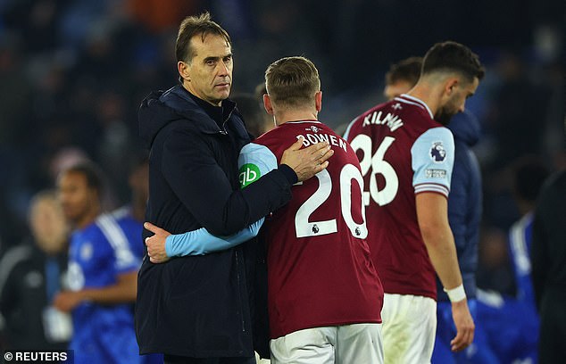 1733411971 262 Julen Lopetegui set to ESCAPE the sack at West Ham