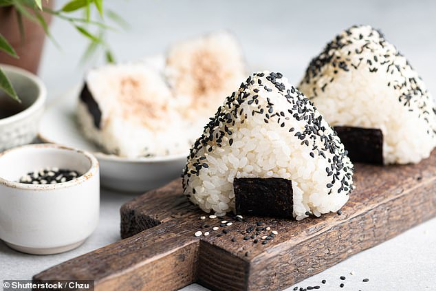 'Kikicataku' buys onigiri every time he visits a Japanese market