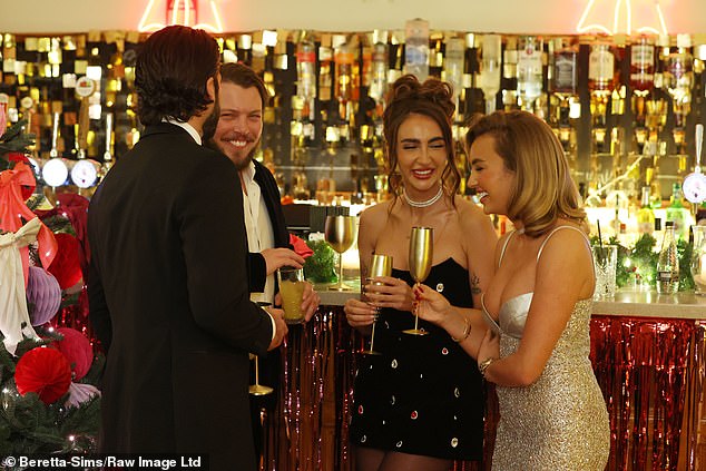 Dan and Diags had cocktails with Ella and Jodie