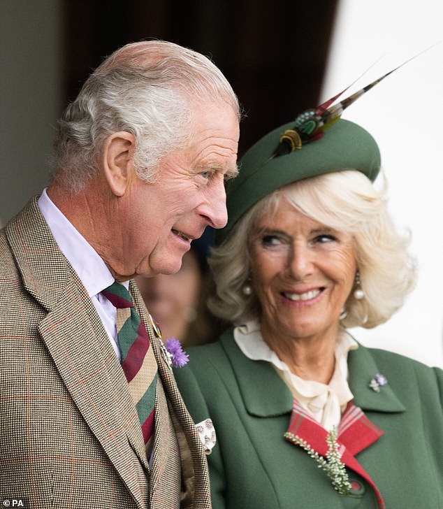 The Palace released the image selected for the couple's first Christmas card, saying it was taken by award-winning photographer Sam Hussein.