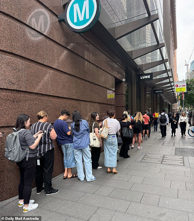 Iconic Melbourne bakery Lune, which sells 35,000 croissants a day, has finally brought its world-famous pastries to Sydney, with hundreds of foodies lining up to get a taste of the action.