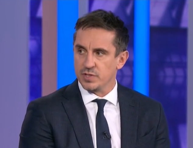 Neville criticizes United for 'weak statement' and points to high-level 'fracture' at club