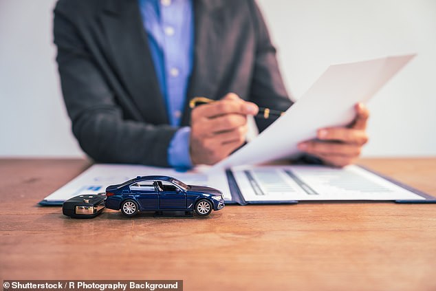 Leasing companies are said to lose thousands of pounds every time they put an off-contract electric vehicle on the second-hand market.