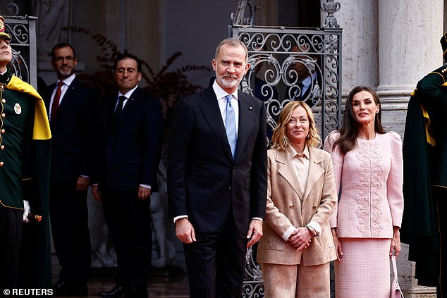 Felipe and Letizia posed with Meloni on the stairs of the Doria Pamphili villa, which is part of the government headquarters