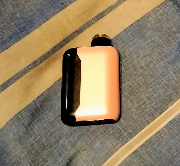 The vaporizer he used, a Geek Vape Orange Fcuking Fab Geek Bar Pulse X 25k, was not working properly. He slammed it on the ground, thinking something inside the device was misaligned or stuck and might fall into place.