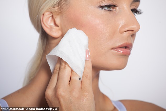 An NIH study that examined 178 facial wipes purchased at four large U.S. retailers identified a total of 485 ingredients in the products.