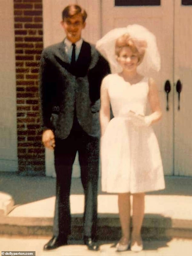 Before reaching the top of the charts with hits like Jolene and 9 to 5, Dolly, 77, met Carl outside a laundromat in 1964 (pictured at their 1964 wedding).