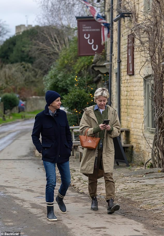 The pair are seen hanging out at the Three Horseshoes pub in the Cotswolds.