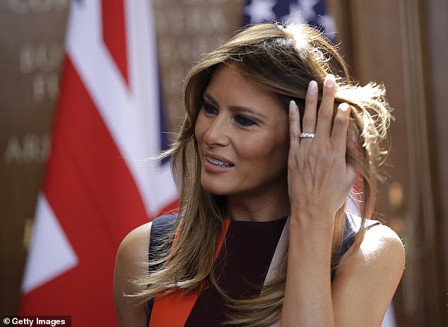 1734118288 941 JD Vance exposes Melania Trumps hair extensions as experts reveal