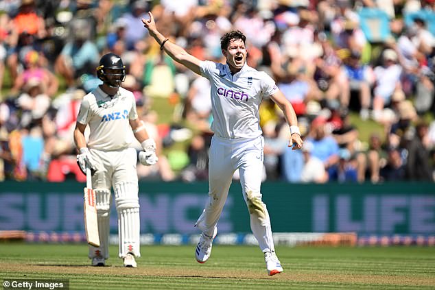 Potts, who replaced Chris Woakes, took three wickets in what is only his fourth Test of the year.