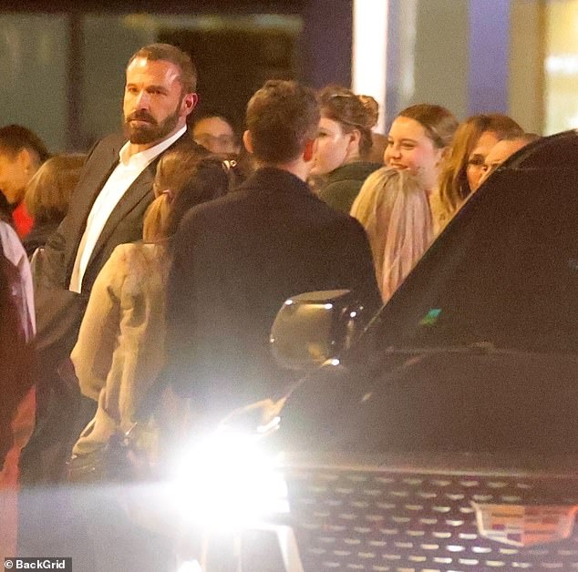 After the show, Affleck was seen giving Emme, whom Lopez shares with ex-husband Marc Anthony, a sweet hug and a kiss on the head before saying goodbye.