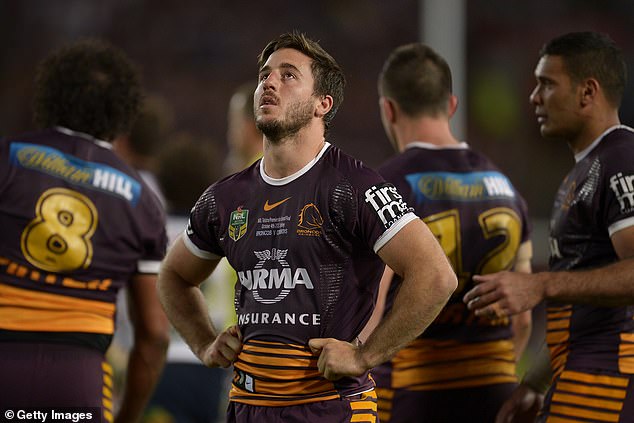 Hunt will report to his first official training session with the Broncos on January 6.