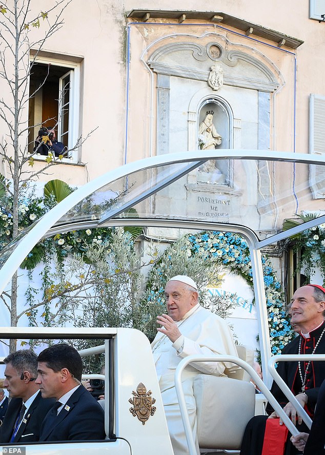 During his first papal visit to Corsica, Pope Francis will attend a Conference on Popular Religiosity in the Mediterranean, meet with the clergy and religious of the island and preside over the Holy Mass