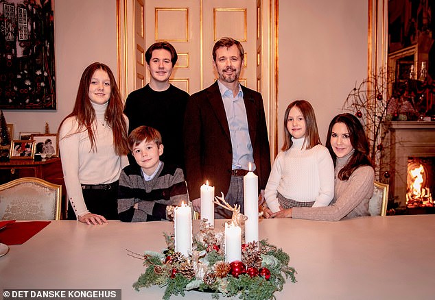 King Frederick and Queen Mary with their four children (Prince Christian, Princess Elizabeth, Prince Vincent and Princess Josephine) in 2021