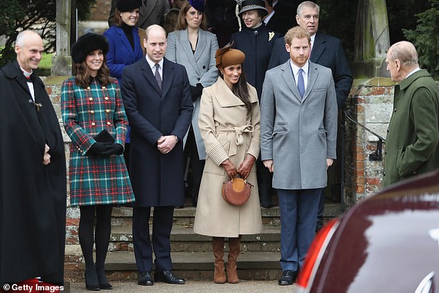 Dressed in a beige Sentaler double-breasted coat, Stuart Weitzman boots, and a custom Philip Treacy beret, Meghan exuded sophistication.