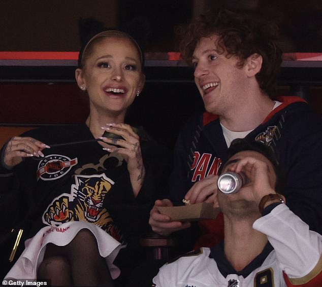 1734686206 302 Ariana Grande and Ethan Slater relieved that his ex Lilly