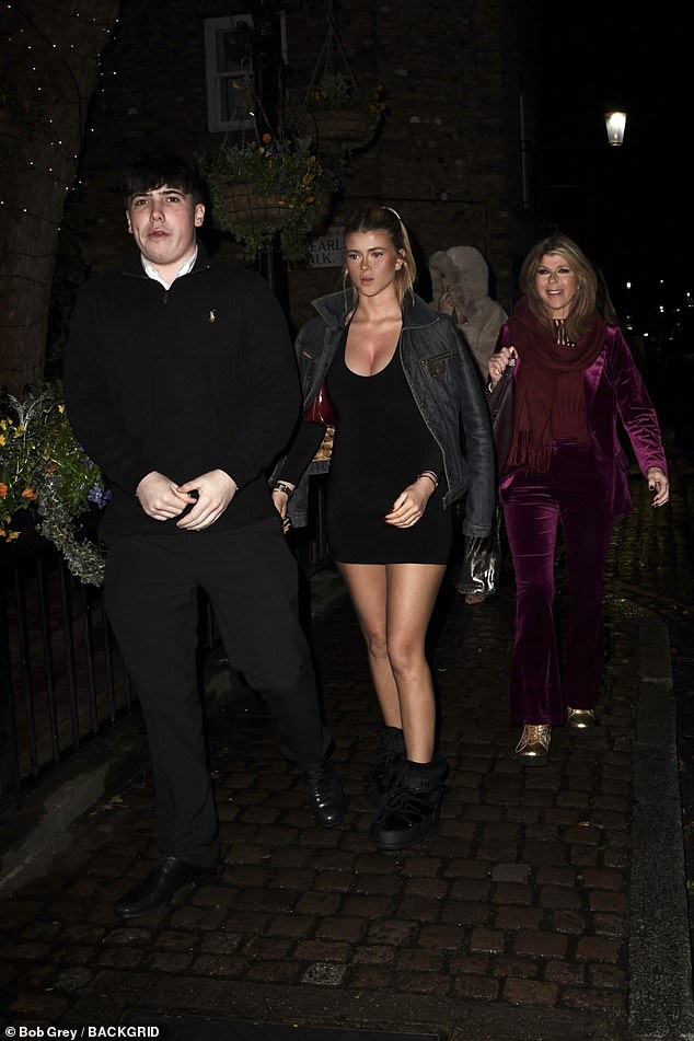 Kate brought her children Darcey, 18, and Billy, 15, who also looked stylish for the annual soirée.