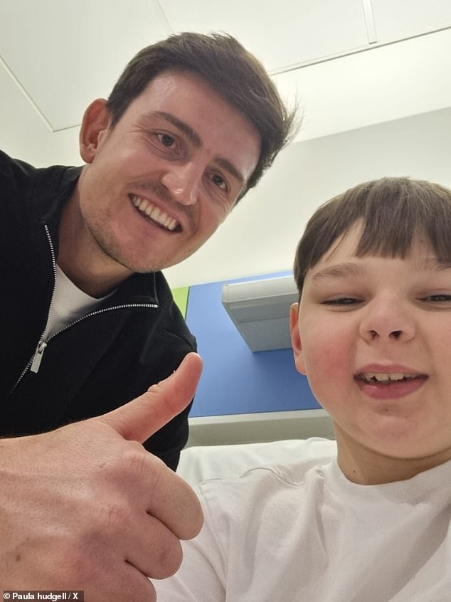 Tony appeared in good spirits, looking cheerful for a selfie with his footballer hero.