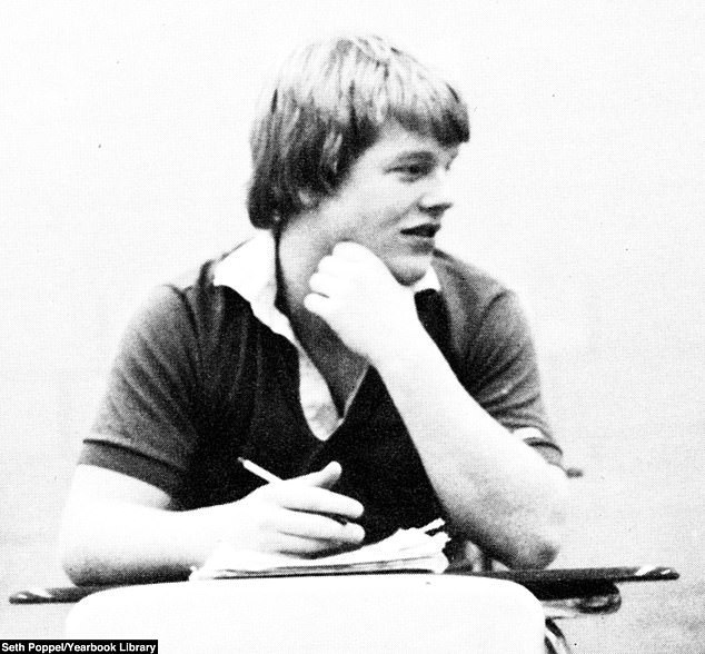 The actor in question is Philip Seymour Hoffman, who appears in the Fairport High School yearbook in Fairport, New York, in 1985, his senior year.