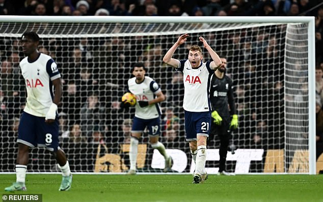 Dejan Kulusevski (right) and Dominic Solanke (center) scored consolation goals for Spurs