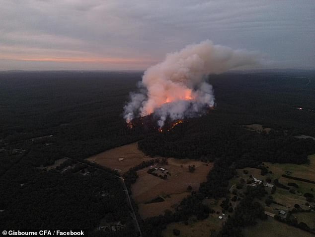 More than 300 firefighters are actively battling the blaze in the Grampians in a bid to contain it before extreme fire danger warnings are issued later this week.