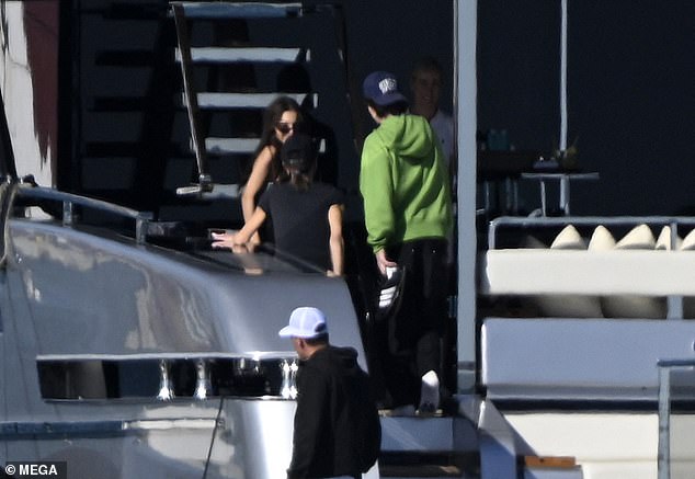 Jackie and Cruz were seen catching up with Victoria on the cruise ship.