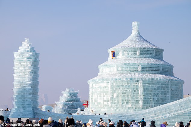 The Harbin Ice and Snow Festival, based in Heilongjiang, China, is home to extremely cold weather, which formed unique ice shapes, explaining the temperatures of -25°C.