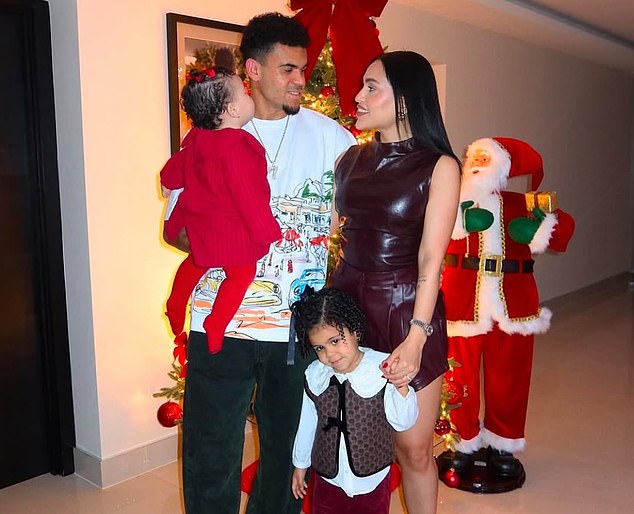 Luis Díaz's family of four posed for a photo, with Liverpool taking on Leicester on Boxing Day