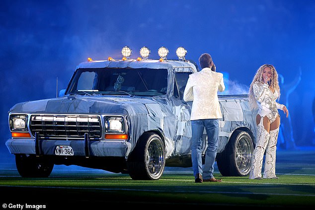 The sixth-generation Ford F-series pickup truck was reportedly completely covered in real denim jeans.