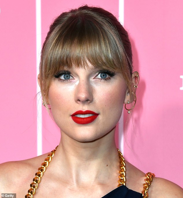 Taylor Swift's wide eyes are also something many women ask for