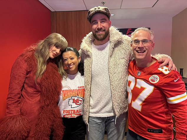 The pop megastar posed with Kelce and his old high school football coach after that game.